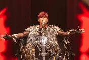 周杰倫「豪砸5億」杭州開唱！打造14公尺巨型機甲超震撼