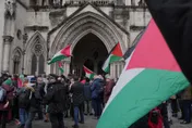 英國美軍基地外抗議中東戰爭　7人涉支持「巴勒斯坦行動」被捕