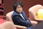綠營網內互打！謝志偉護航沈伯洋開戰台派：和國共一樣黑Puma