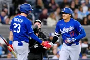 MLB/大谷翔平又炸裂　全壘打球被幸運父子檔接到