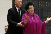 「唐僧老公」送最後一程！陸前女首富今告別式　千億財產成焦點