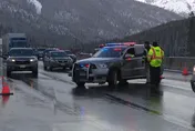 美高速公路70車連環撞...8人送醫1重傷　肇事原因不明