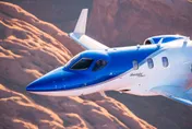 私人噴射機降落日成田機場　強風釀禍「衝出跑道」 跑道急關閉