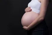 剖腹產率高達6成！新北最大婦幼診所涉詐領　健保署：已追回385萬