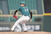 中職/施子謙「1球勝」！寫聯盟史上第11人紀錄　雄鷹隊史第1人