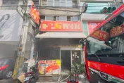與死神拔河中！中壢知名燒臘店大火　62歲老闆命危送醫