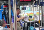 影/壓跨最後稻草！婦下車未按鈴還硬拗　司機趴方向盤暴哭：別欺負我