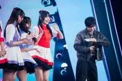幼幼台姐姐跳性感版〈捏泥巴〉　銀赫笑喊：還是好可愛