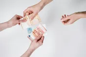 中東戰火燒到歐元區　通貨膨脹率預期中值2.5％升至4％