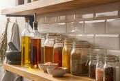 不只花生有黃麴毒素！　醫：廚房「這3種調味料」風險最高
