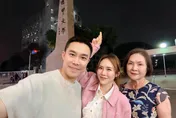 吳申梅籌備新專輯過勞病倒！就醫治療停工休養　富商尪來台陪伴