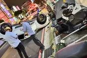 影/新北保時捷Macan撞7車翻覆　駕駛落網「確認毒駕」