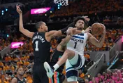 NBA/文班亞馬12火鍋破紀錄！馬刺雙核熄火不敵灰狼
