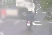影/2秒斷魂片！南港車站旁「騎士遭聯結車輾斃」瞬間曝