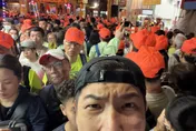 中天主播賴正鎧媽祖遶境刮中彩券！帶「招財不求人」回家放財位