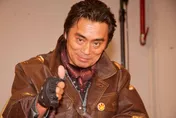 日本武打巨星大葉健二逝世！曾與師父千葉真一合演《追殺比爾》