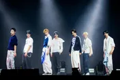 JYP男團NEXZ台北SHOWCASE　1200粉絲雨夜應援