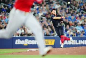 MLB/岡本和真敲勝利打點、守備現美技　手感火燙連七戰安打