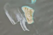 3000桶原油流出？哈格島外現大片油污　伊朗議員：歐油輪排放物