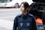 專訪/睦那京變身女警！曝副分局長超像玄彬　《愛的迫降》出任務