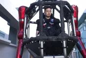 登《時代》雜誌封面！宇樹王興興攜載人變形機甲亮相