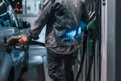 國際油價又跌！台塑化：7/6凌晨汽油每公升降6角、柴油降7角