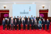 總統直選滿30年接見民主前輩　賴清德：台灣優先、堅守民主自由