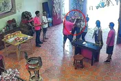 女「疑卡到陰」歇斯底里喊叫！　廟方：女鬼一直哀嚎哭泣