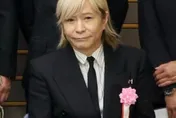 日音樂教父小室哲哉曝「骨折牙斷」緊急開刀　忍痛巡演瞞傷勢