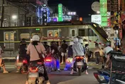 高雄路竹平交道驚傳車禍！台鐵南北雙向大亂班次延誤