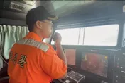 影/大陸海警船再闖金門海域　海巡一對一併航監控驅離