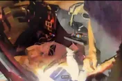 影/彰化毒駕男「玻璃破了還在開」！乘客辯毒品袋要裝甜辣醬