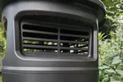 擺脫蚊子咬噩夢！杭州公園裝「捕蚊黑科技」　一天狂抓7千隻