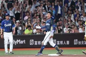 中職/ 林書逸滿壘清壘打擊潰老東家！兄弟吞8連敗　明再輸就平隊史紀錄