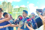 民進黨槓上蔣萬安！轟北市拿最多錢大灑幣  網轟：整天撕裂台灣