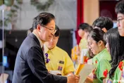 被喊新店市長！張善政暖心高EQ回應：同學別有壓力