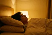 睡覺要墊3個枕頭、早上臉腫？腎臟科醫：快去驗腎功能