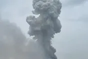 影/炸出巨大蕈狀雲！蘇州廢品回收倉庫連環爆燃　2人灼傷送醫