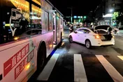 影/羅斯福路三寶女違規迴轉撞公車　乘客：我整個人飛出去