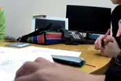 影/北市男網購芒果竟慘噴近百萬　到銀行再解定存警急阻