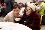 淚崩！陳亞蘭伴唱〈身騎白馬〉圓夢 　來春阿嬤2個月後離世