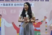 腹痛揪出27公分巨瘤！34歲女驚罹罕病　異鄉緊急手術撿回一命