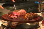 不是海鮮！阿嬤吃Buffet只拿3菜色　網驚：財富自由真好