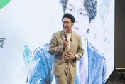 黑熊大將涉盜大量女學生照　制服地圖創辦人成沈伯洋競選網站操刀手
