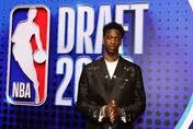 NBA/狀元迪班薩改穿1號　澄清「搶老大哥背號」只是開玩笑