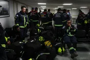 委內瑞拉強震增至235死、4300傷　救援隊與時間賽跑持續搜救中