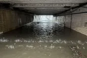 雨彈狂炸！新竹縣湖口鄉、新豐鄉多處地下道淹水實施交管