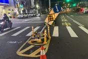 影/彰化市彰南路庇護島第17次遭撞！　駕駛迴轉不慎肇禍