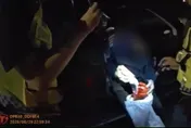 影/新店自小客駕駛毒駕乘客攜毒　警攔檢逮獲全送辦