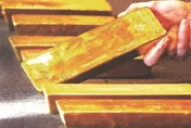 金價要崩盤了？摩根大通大砍目標價　驚人預測數字曝光